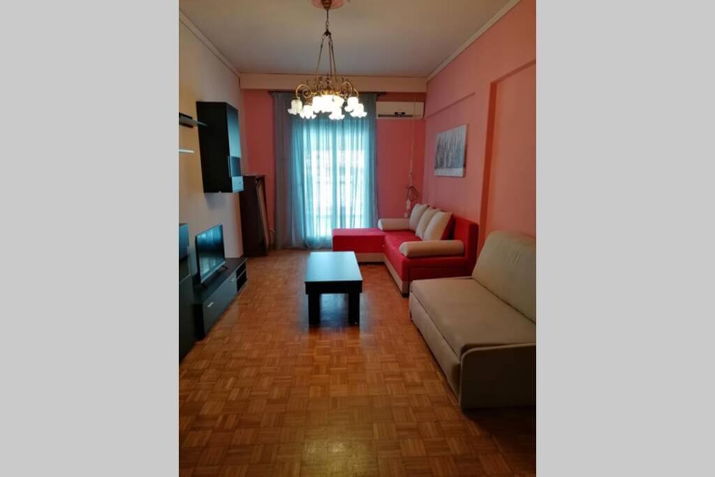 Debby'S Central Apartment Kavala Exterior foto